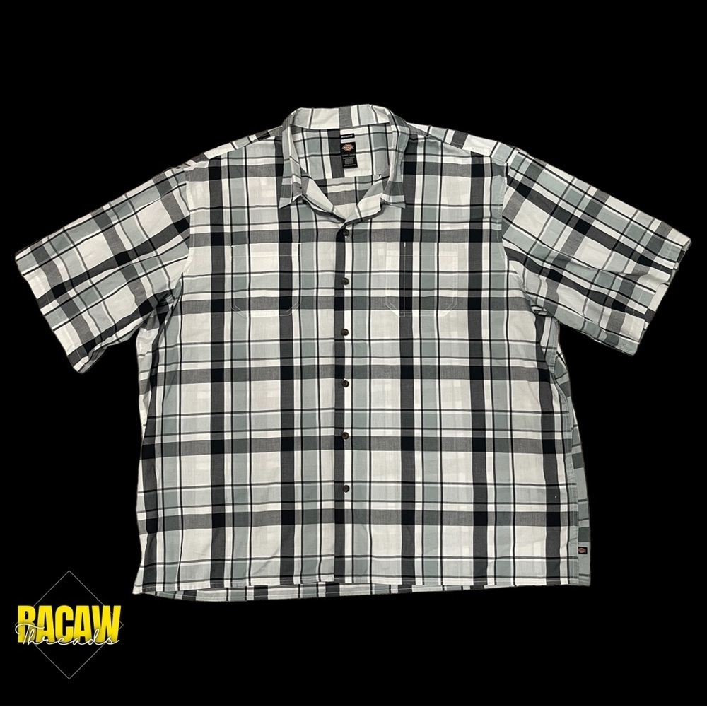 Men’s Dickies Button Down Plaid Short Sleeve Shirt‎